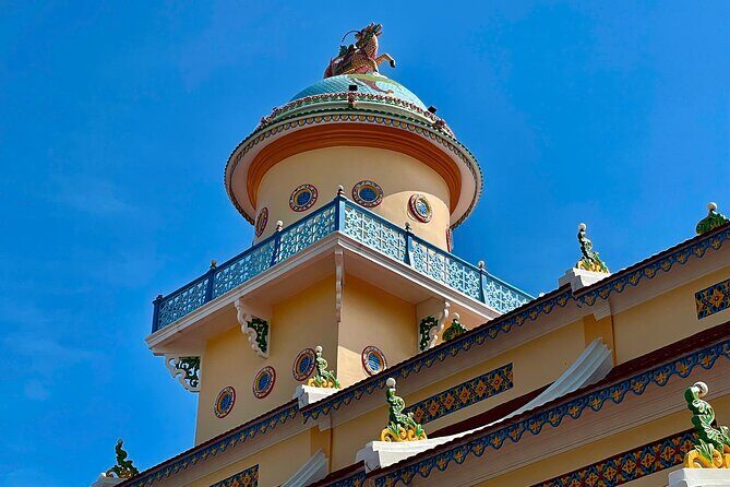 1-Day Tay Ninh– Cao Dai Temple & Cu Chi Tunnels Tour - A 6:30 a.m. start that makes the whole day work