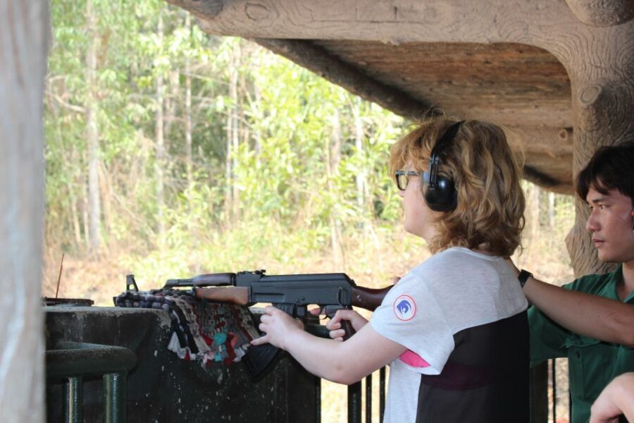 A Day Tour to Cu Chi Tunnels and Mekong Delta - Key Things That Make This Tour Work
