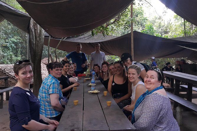 Black Virgin Mountain, Cao Dai Temple & Ben Duoc Cu Chi Tunnel - Private tour logistics: pickup, timing, and how the guide really affects the day