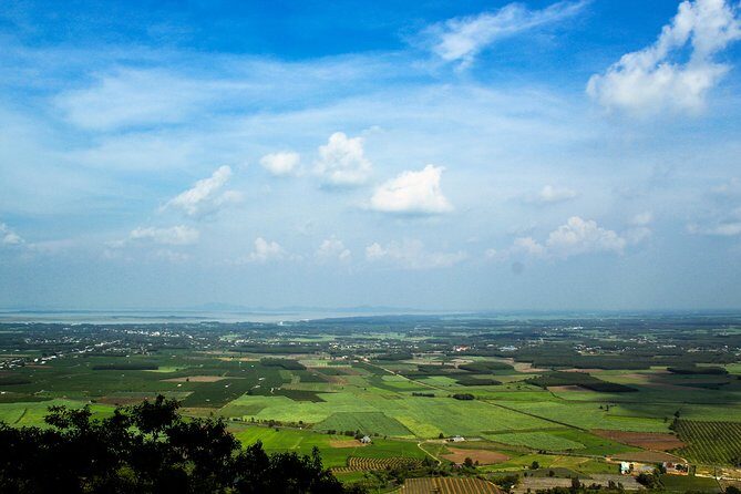 Black Virgin Mountain, Cao Dai Temple & Ben Duoc Cu Chi Tunnel - Price and value: what $135 buys you and where costs can pop up