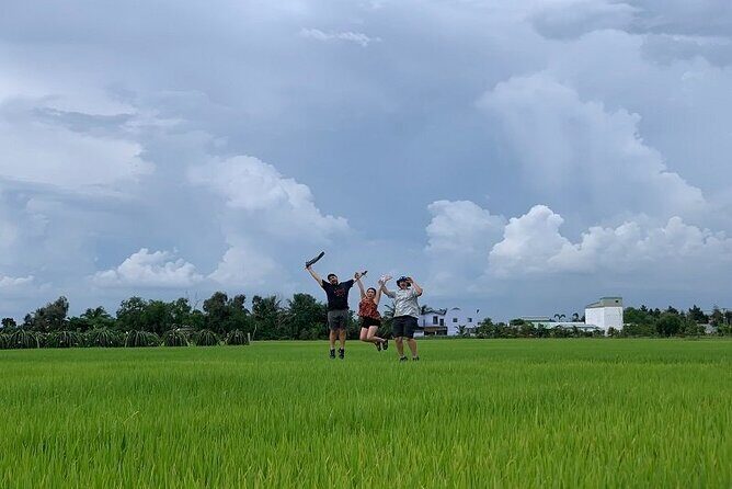 Cu chi Tunnel & Mekong Delta Full Day BBQ Lunch Lux Group 10 pax - Who should book this Cu Chi and Mekong combo?