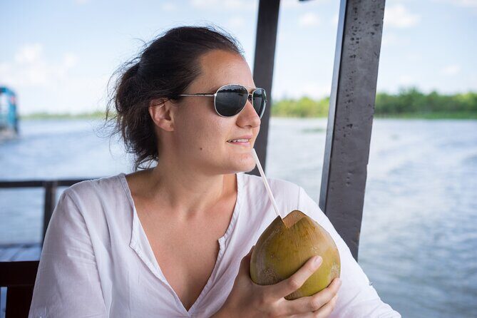 Cu Chi Tunnels and Mekong Delta 1 Day Tour from Ho Chi Minh City - Lunch on the way: where the value often shows up