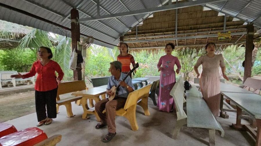 Cu Chi Tunnels and Mekong Delta Adventure 1 day - The Snack Stop That Keeps the Day Human: Tapioca and Pandan Tea