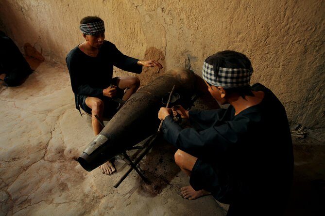 Cu Chi Tunnels and Mekong Delta Full Day Tour - Max 12 - Why This One-Day Combo Works: War Tunnels to My Tho Canals