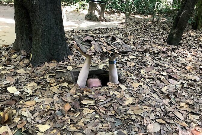 Cu Chi Tunnels - Cao Dai Temple and the Black Virgin Mountain - Private Tour - Timing, travel time, and what a private schedule changes
