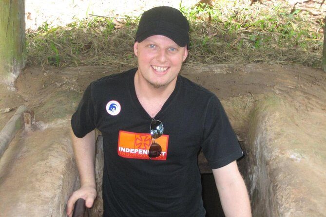 Cu Chi Tunnels half day private tour from Ho Chi Minh City - The role of a private English guide (and why it can make or break the day)
