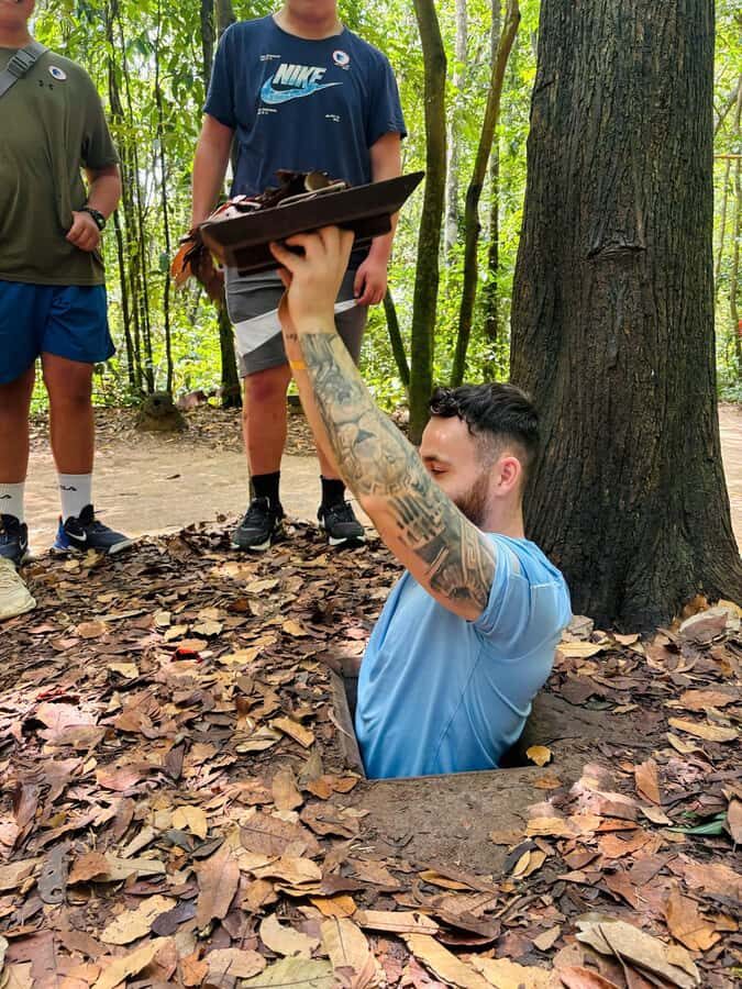 Cu Chi Tunnels & Mekong Delta Full-Day Tour from HCM City - Pickup in HCM City: Central Districts and a Hard-Working Day Schedule
