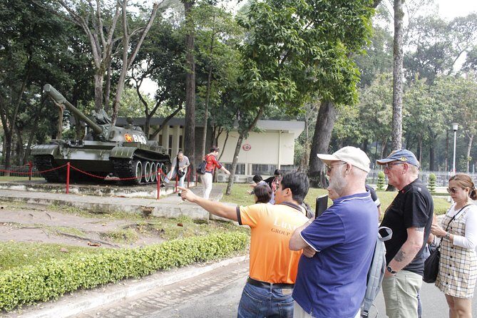 Cu Chi Tunnels - Tapioca & City Tour (6 Major Attractions) 1 day - A Full Day of Saigon Landmarks and Củ Chi Tunnels