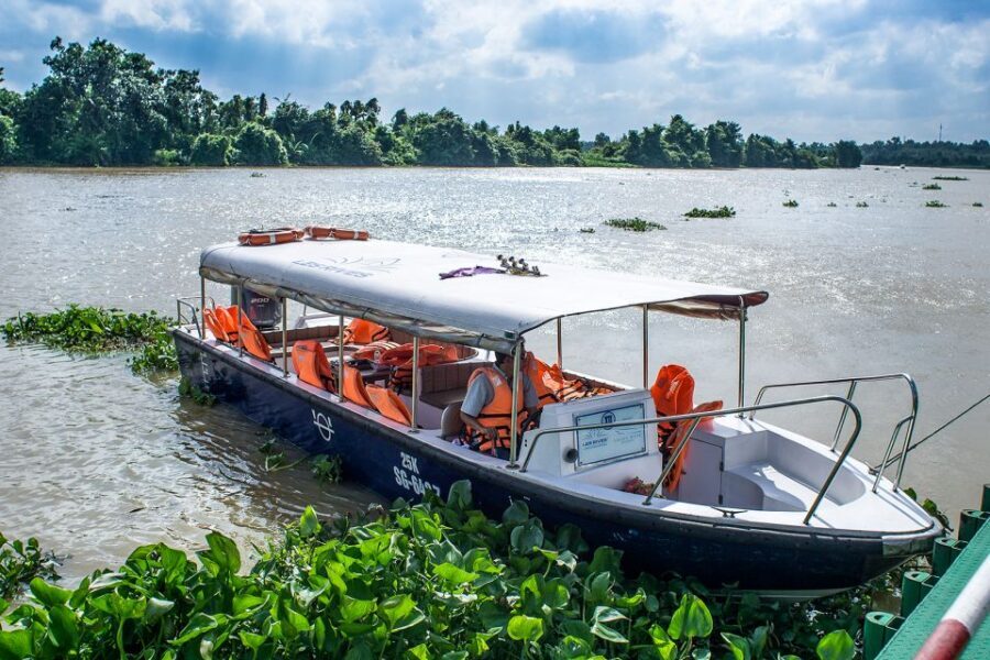 From Ho Chi Minh: Cu Chi Tunnels and VIP Speedboat Tour - Touring the Cu Chi Tunnels: What You’ll See and What to Expect Physically