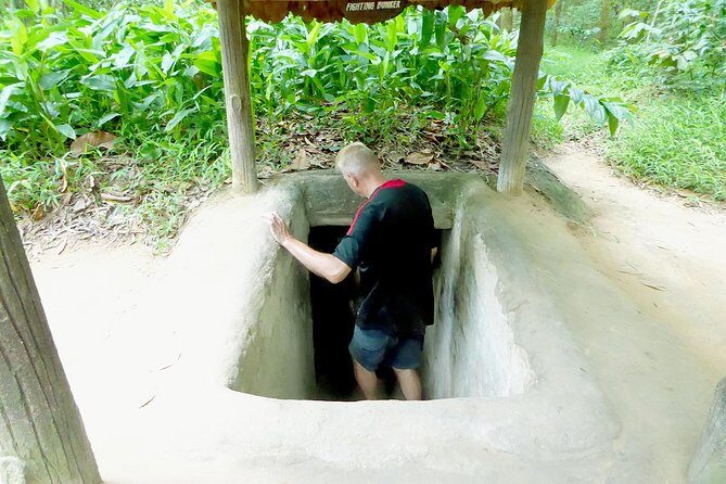 Ho Chi Minh: Best Seller of Cu Chi Tunnel & Mekong Delta Cruise - Mekong Delta cruise: rowboat canals and the pace shift
