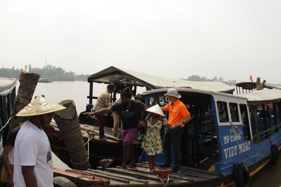 Ho Chi Minh: Full-Day Cu Chi Tunnels and Mekong Delta Tour - The Mekong Delta by Canal: Motorboat Cruise, Then Sampan Rowing