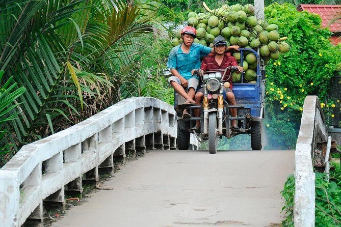 Private Cu Chi Tunnels & Mekong Delta 1 Day Tour - Lunch, tapioca, and the small comforts that matter