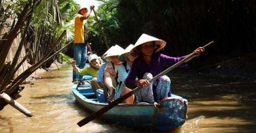Private Cu Chi Tunnels & Mekong Delta: Full-Day Guided Tour - Lunch and snack: included, and it matters on a long day